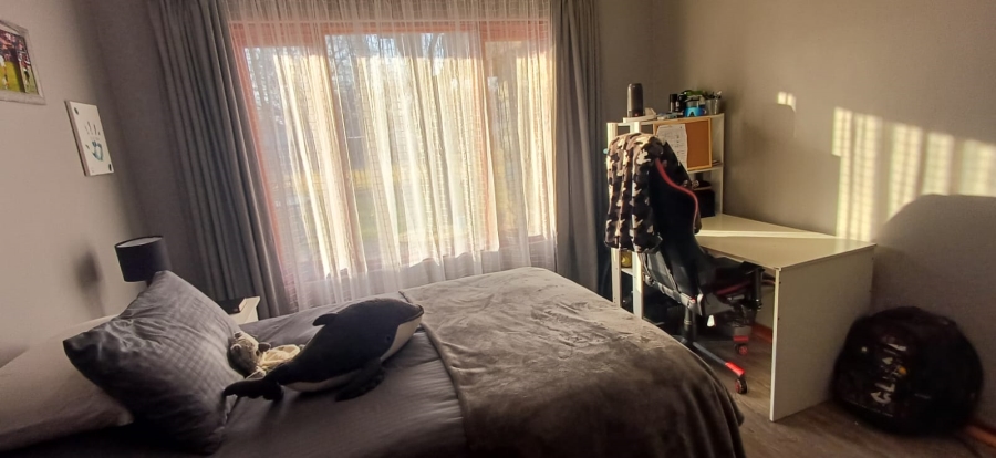 3 Bedroom Property for Sale in Loch Athlone Free State